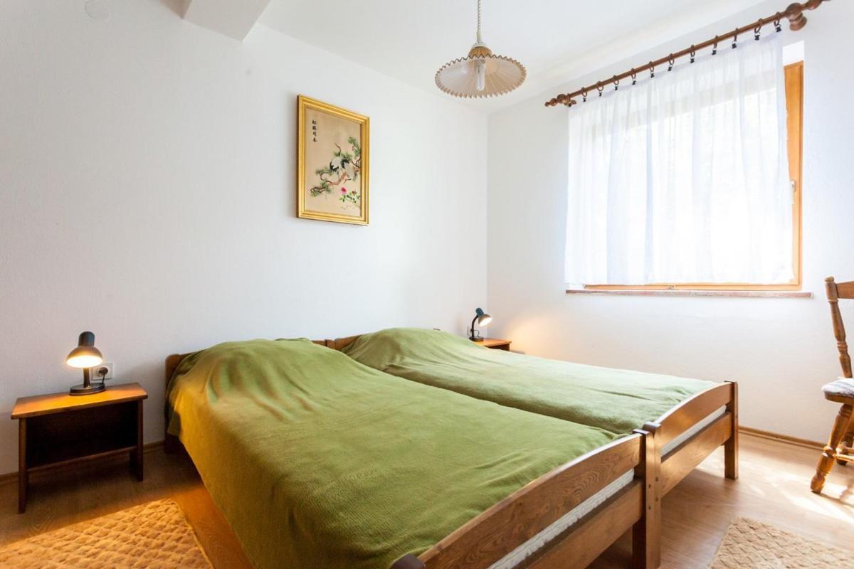 Apartments Magdalena Малинска Екстериор снимка
