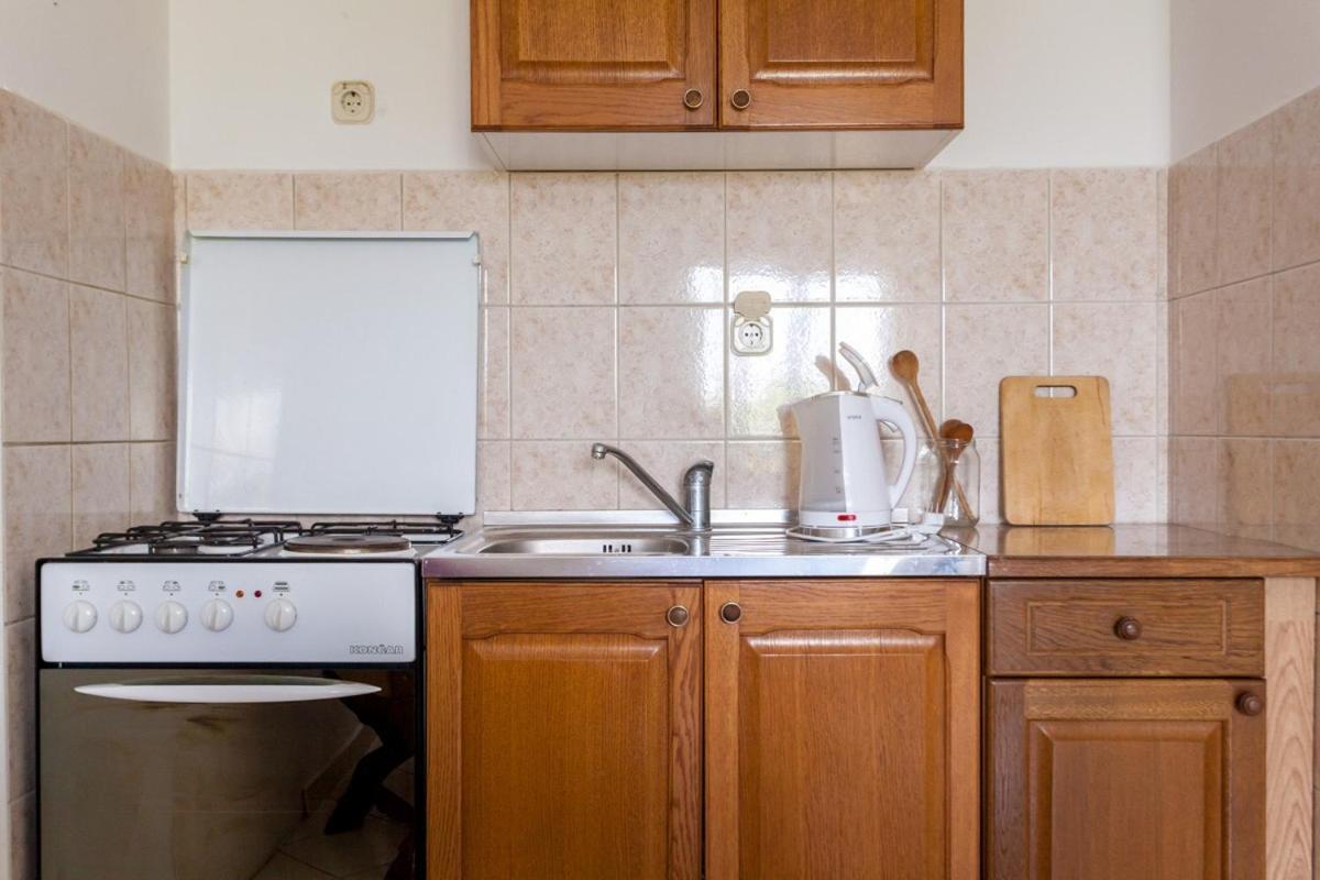 Apartments Magdalena Малинска Екстериор снимка